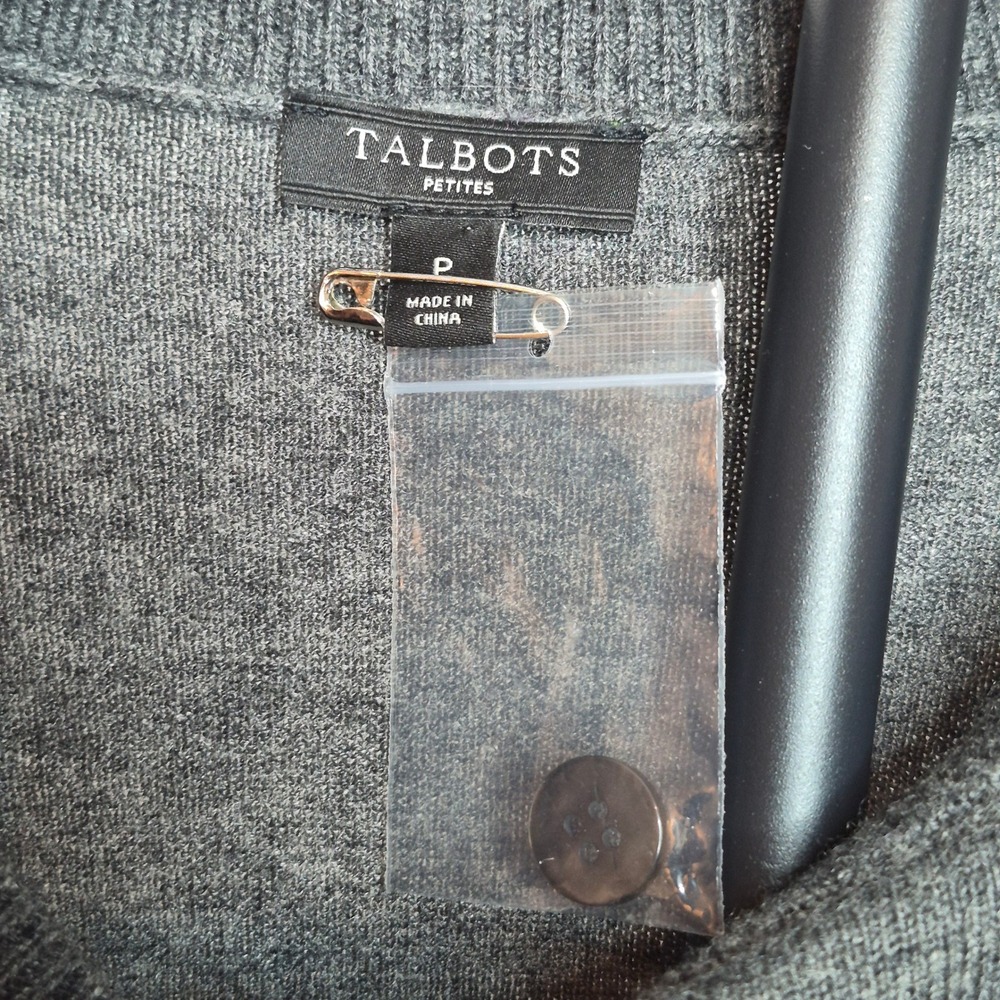 Talbots Petites Gray Lambswool Blend Button Side Crewneck Sweater Size P - Picture 5 of 8